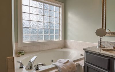 The Benefits of a Professional Bathroom Remodel vs. DIY